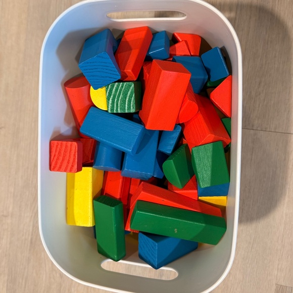 Melissa and Doug Building Blocks - Picture 2 of 3